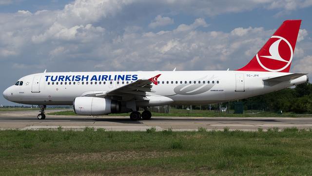TC-JPK:Airbus A320-200:Turkish Airlines